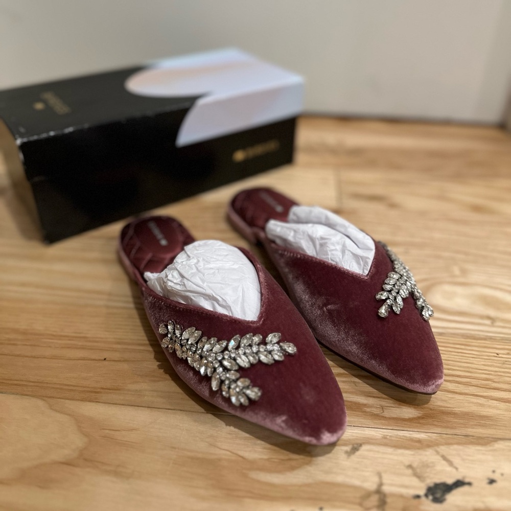 Birdies The Swan Raspberry Slippers - UNWORN